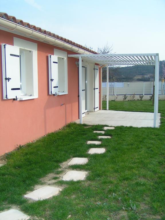Aux Couleurs D'Ardeche Apartment Vallon-Pont-d'Arc Exterior photo